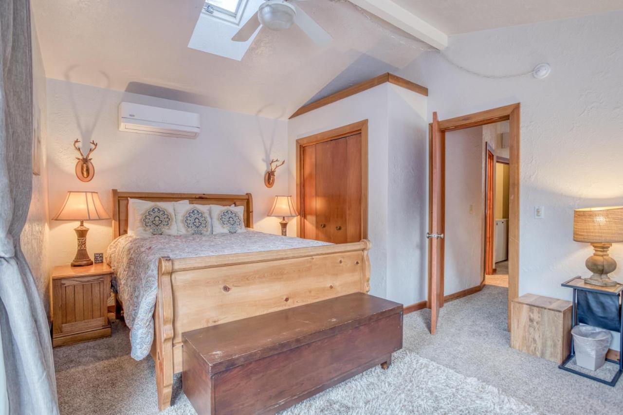 Cedar Cove Lodge サンリヴァー エクステリア 写真